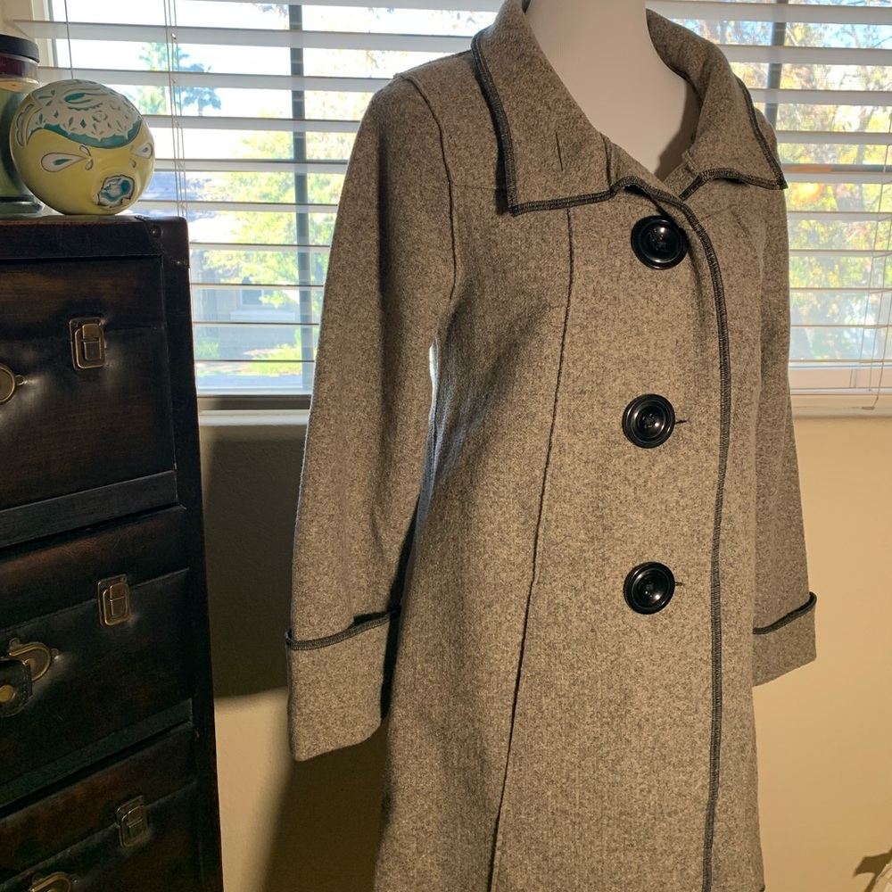 Janska Small Jacket Nwot. - image 2